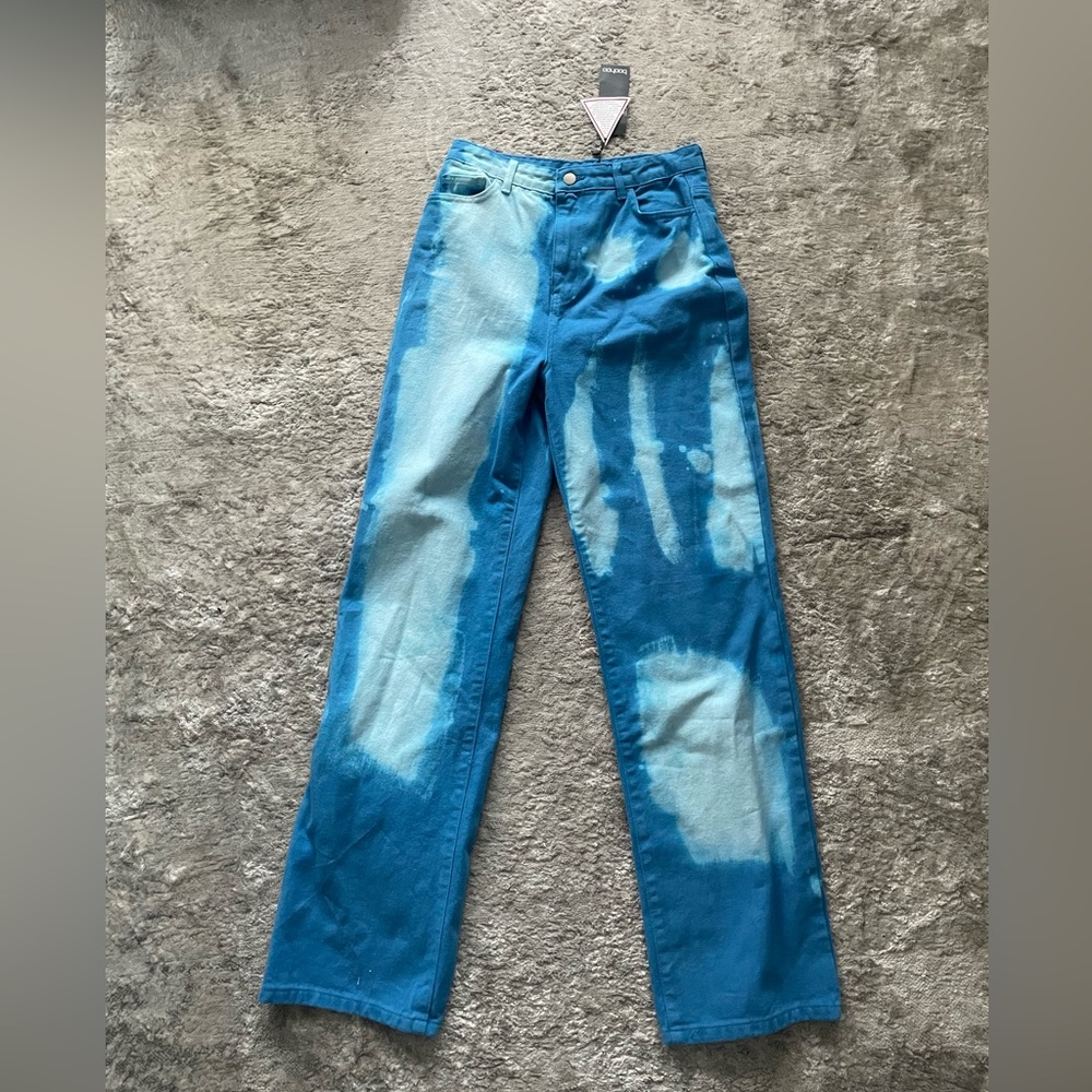 NWT boohoo tiedye jeans